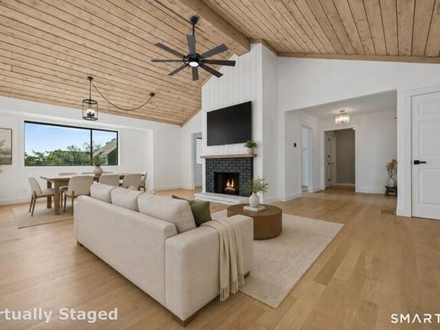Commanche Ln Unit A, Stratford, Home For Sale