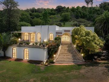 Commanding Acreage Estate on Over 21* Acres, with Sprawling Floor Plan