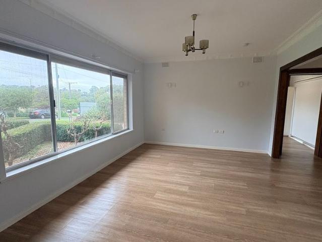 COMMANDING LOCATION BEAUTIFULLY UPDATED!