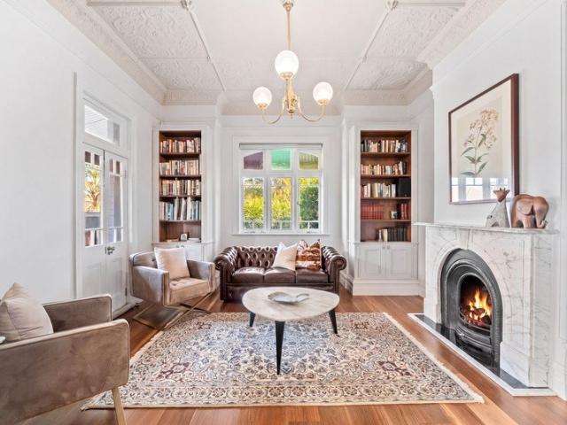 Commanding Victorian Terrace in Iconic Harbourside Location