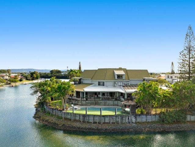 Rare 1,148m² Waterfront Block with Huge 62m Frontage