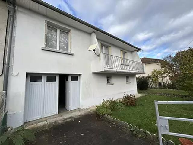 Commentry 03600 Achat / Vente maison 4 pièces t4