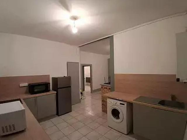 Commentry 03600 Location appartement 3 pièces t3 balcon
