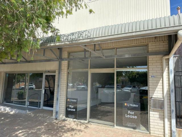Commercial Office Space in Prime Location