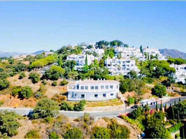 Commercial for rent in Ojen, Málaga