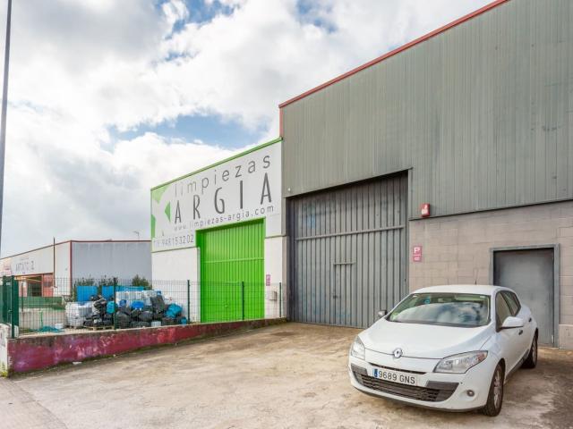 Commercial for rent in Aranguren, Navarra