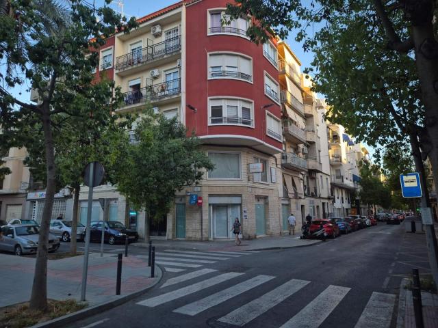Commercial for rent in Elche / Elx, Alicante