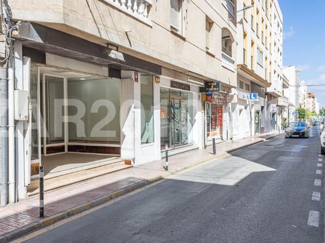 Commercial for rent in Garrucha, Almería