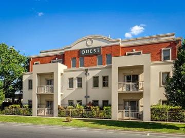 Commercial Investment Receiving $347 per week rent, 9.76% gross return