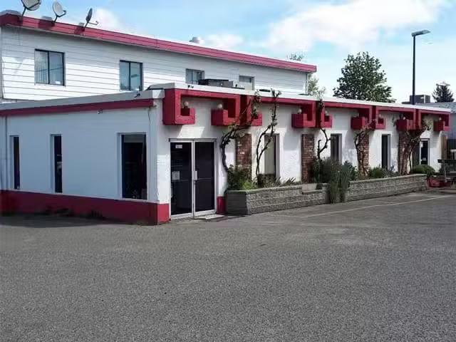 Commercial property for sale in Campbell River, 1850 Island Hw.
