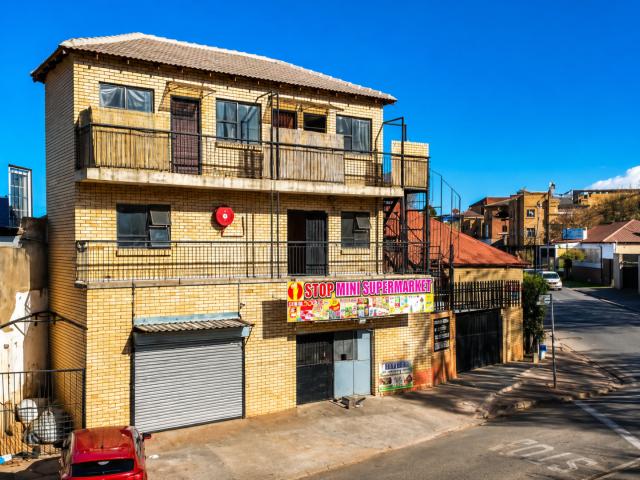 Commercial Property in Mayfair For Sale