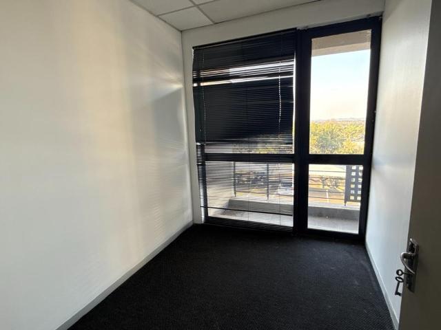 Commercial Property in Meyersdal To Rent