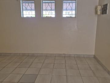 Commercial Property in Middelburg Central To Rent