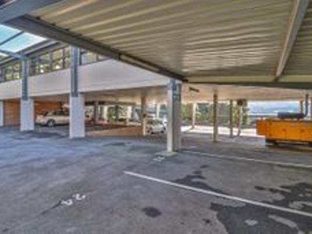 Commercial Property in Montrose For Sale