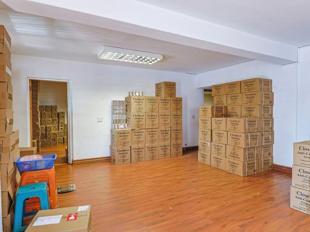 Commercial Property in Moreleta Park For Sale