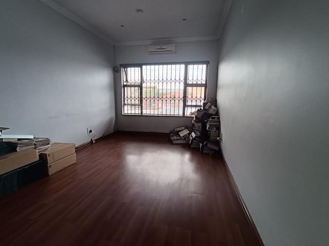 Commercial Property in New Redruth For Sale