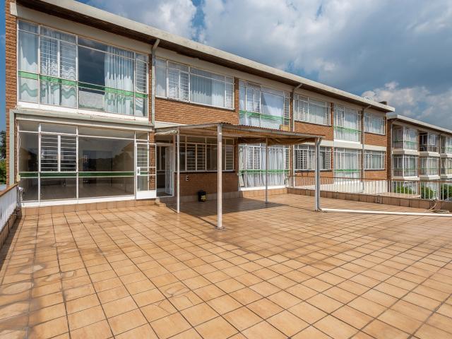 Commercial Property in New Redruth For Sale