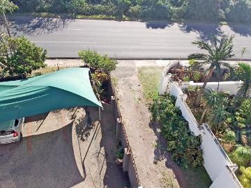 Commercial Property in Amanzimtoti For Sale