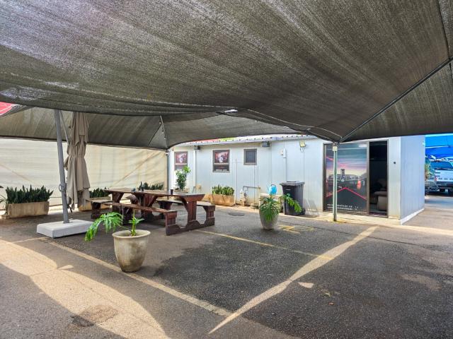 Commercial Property in Annlin For Sale