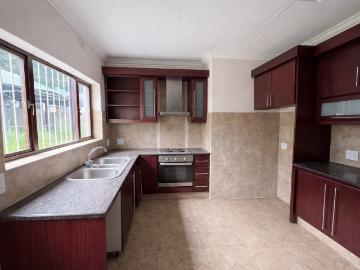 Commercial Property in Bedfordview For Sale