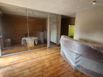 Commercial Property in Bedfordview To Rent
