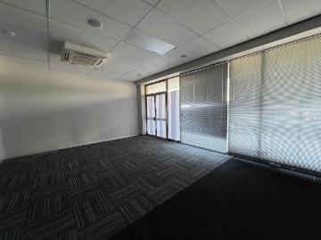 Commercial Property in Bellville Central To Rent
