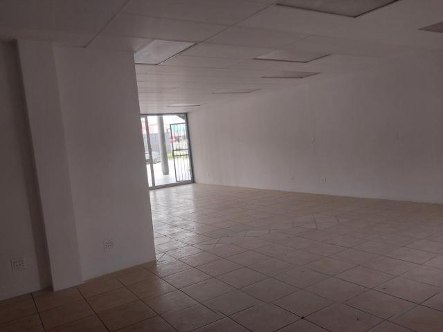 Commercial Property in Blackheath To Rent