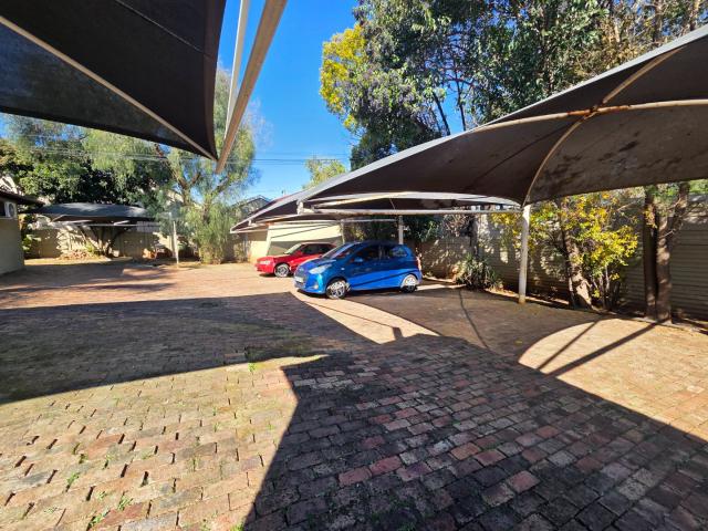 Commercial Property in Brackenhurst For Sale