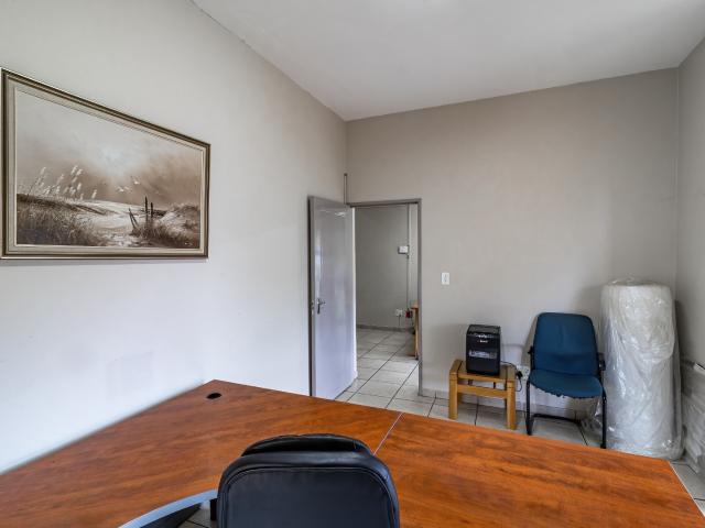 Commercial Property in Brackenhurst For Sale