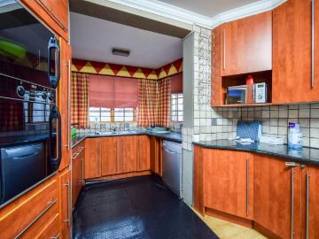 Commercial Property in Capital Park For Sale