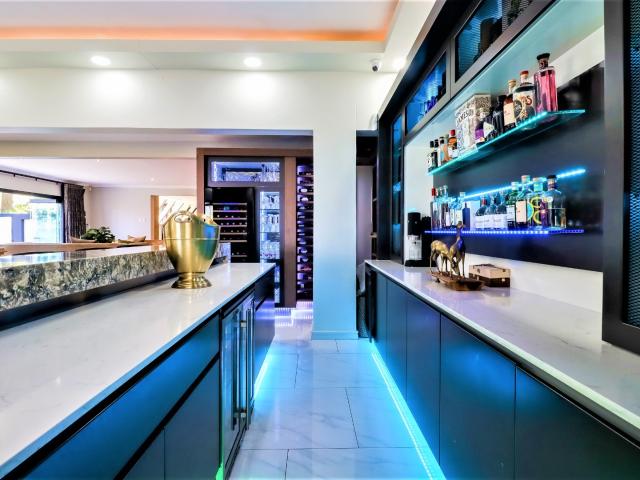Commercial Property in Doornkloof For Sale