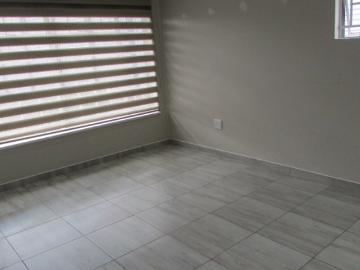 Commercial Property in Eastleigh To Rent