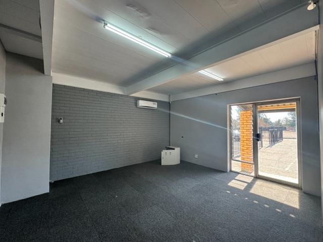 Commercial Property in Flamwood For Sale