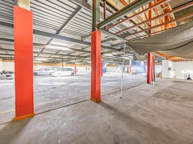 Commercial Property in Gezina To Rent