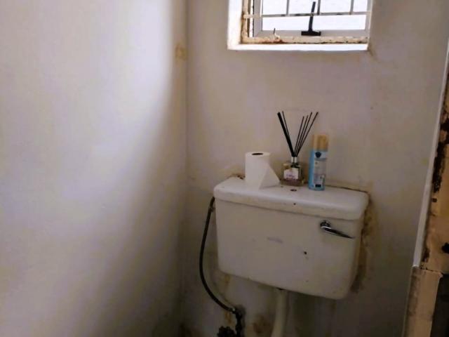 Commercial Property in Gezina To Rent