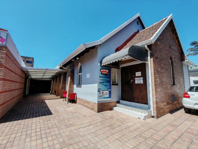 Commercial Property in Glenwood For Sale