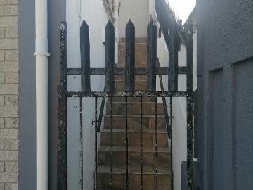 Commercial Property in Grassy Park For Sale