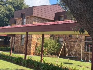 Commercial Property in Greenhills For Sale