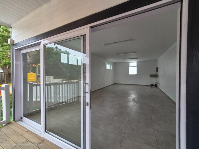 Commercial Property in Groot Brakrivier Central To Rent