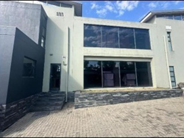 Commercial Property in Halfway House For Sale