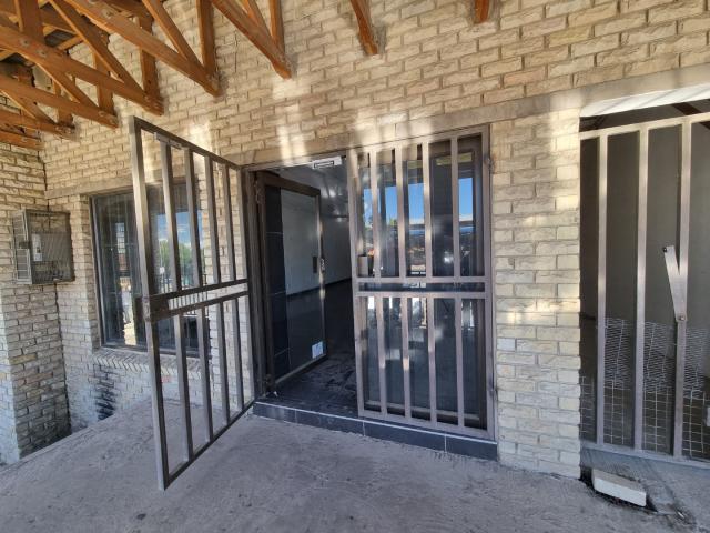 Commercial Property in Harrismith To Rent