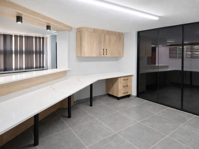 Commercial Property in Hatfield To Rent