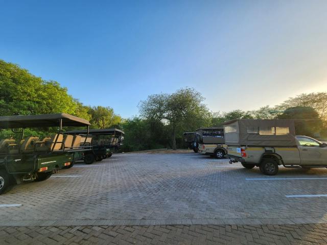 Commercial Property in Hoedspruit To Rent