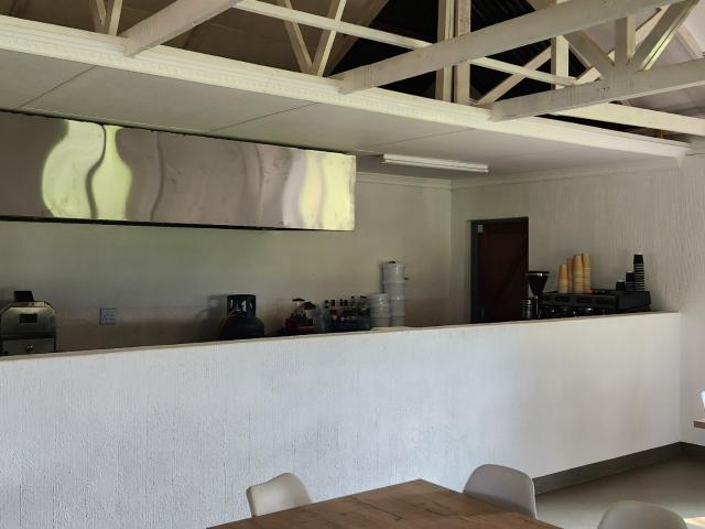 Commercial Property in Ivydale To Rent