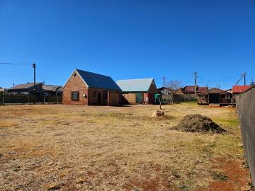Commercial Property in Kagiso For Sale