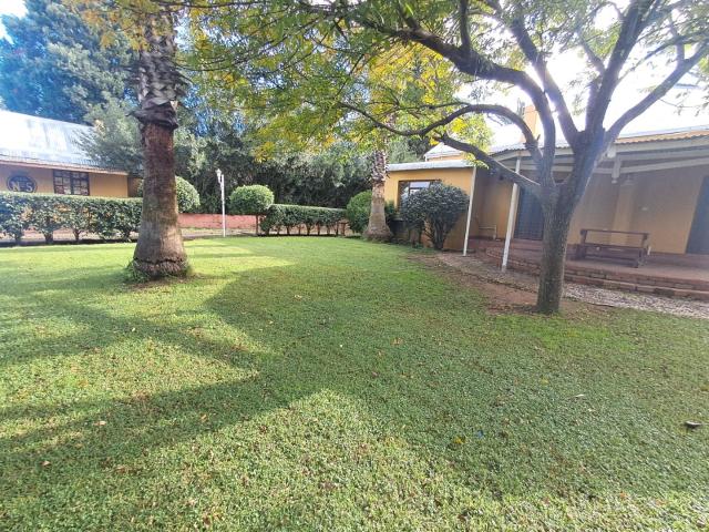 Commercial Property in Klerksdorp Central For Sale