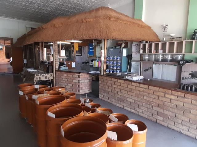 Commercial Property in Laversburg For Sale