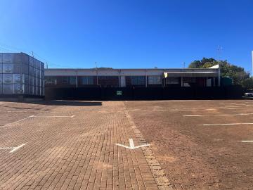 Commercial Property in Louis Trichardt To Rent