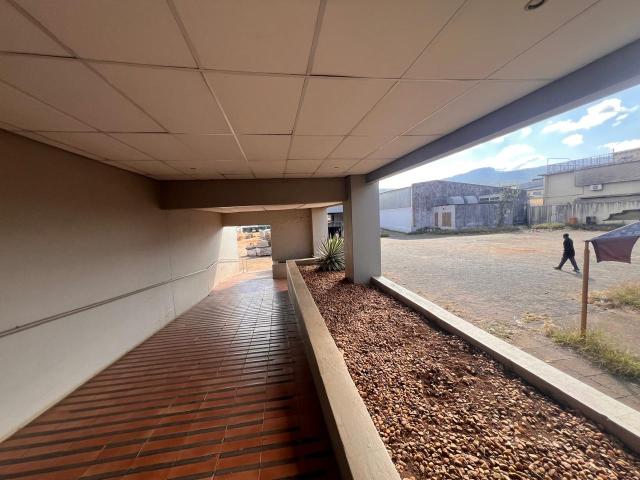 Commercial Property in Louis Trichardt To Rent