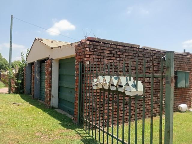 Commercial Property in Parys For Sale